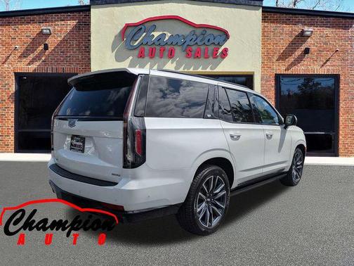 Crystal White Tricoat 2021 Cadillac Escalade Sport