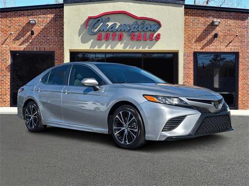 2019 Toyota Camry XLE