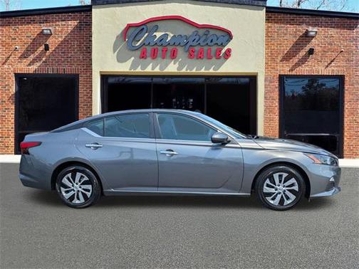 2022 Nissan Altima 2.5 S