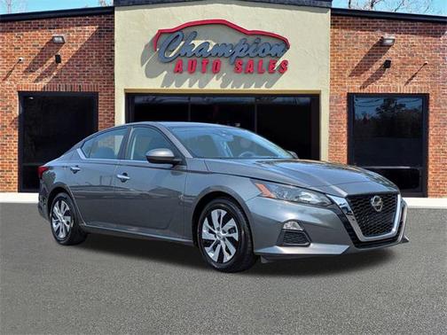 2022 Nissan Altima 2.5 S