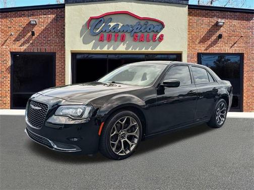 2018 Chrysler 300 Touring