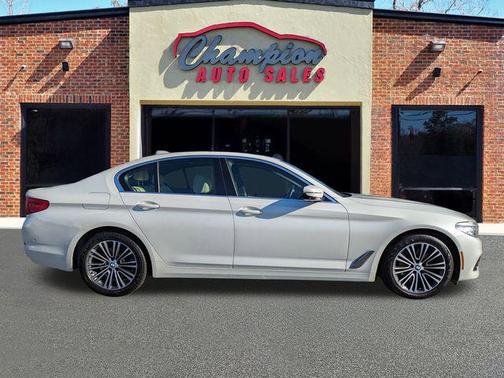 2020 BMW 530 i