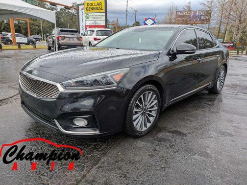 2017 Kia Cadenza Premium