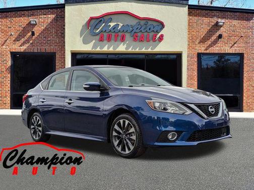 Deep Blue Pearl 2019 Nissan Sentra SR