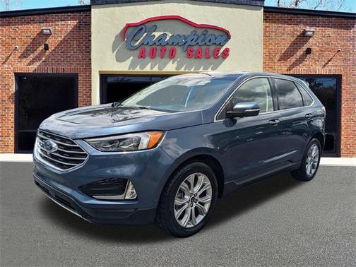 2019 Ford Edge Titanium