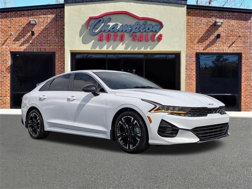 2022 Kia K5 GT-Line