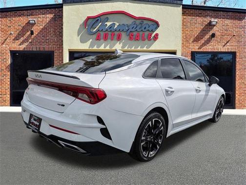 2022 Kia K5 GT-Line