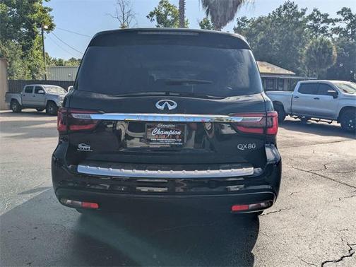 2018 INFINITI QX80 Base