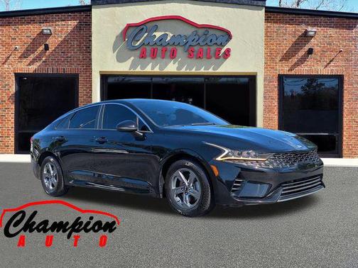Ebony Black 2021 Kia K5 LXS