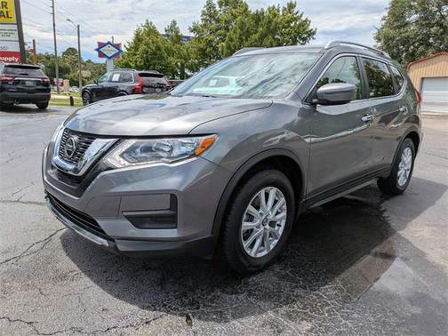 2020 Nissan Rogue SV