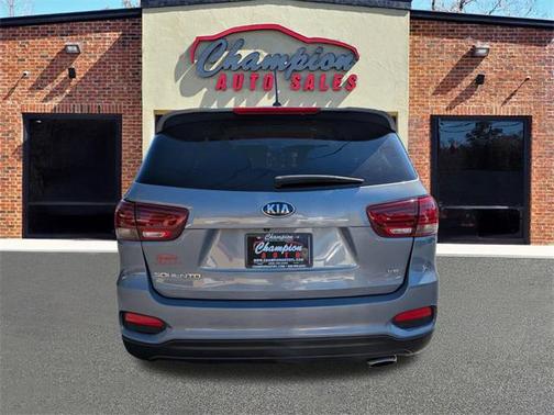 2020 Kia Sorento LX