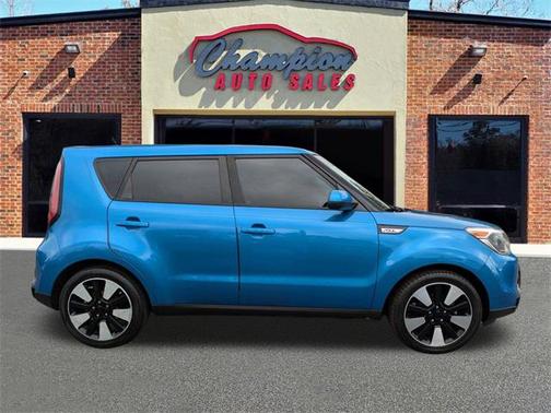 2016 Kia Soul +