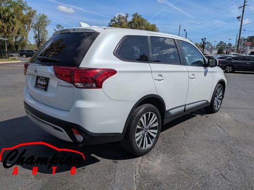 2019 Mitsubishi Outlander SEL