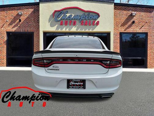 White Knuckle Clearcoat 2019 Dodge Charger SXT Plus