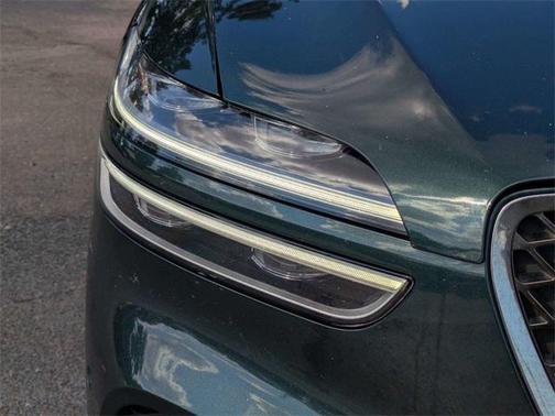 2022 Genesis GV70 2.5T Advanced
