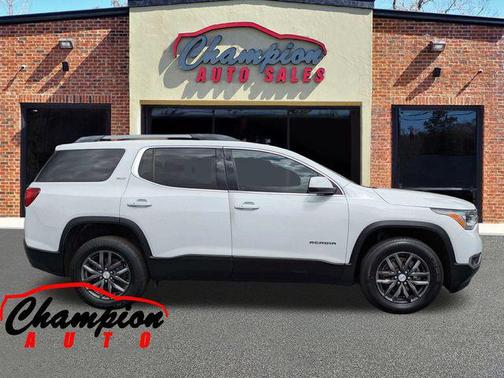 Summit White 2019 GMC Acadia SLT-1