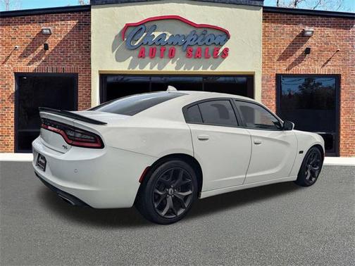 2017 Dodge Charger R/T