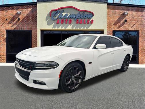 2017 Dodge Charger R/T