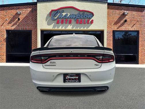 2017 Dodge Charger R/T
