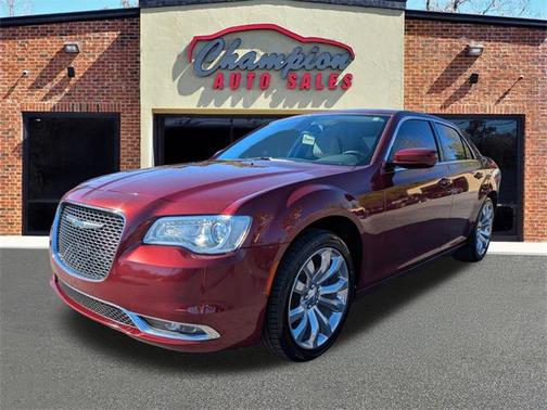 2018 Chrysler 300 Touring