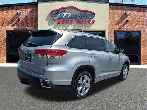 2017 Toyota Highlander Limited