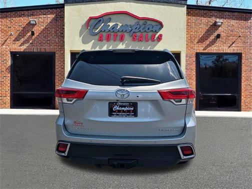 2017 Toyota Highlander Limited