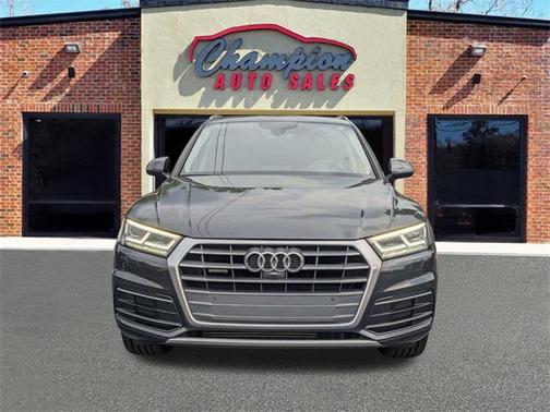 2018 Audi Q5 2.0T Prestige
