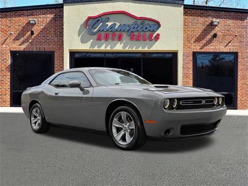 2019 Dodge Challenger SXT