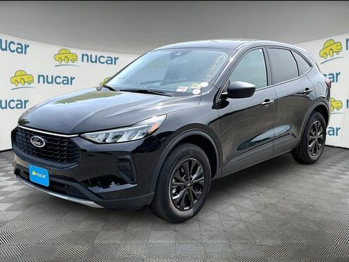 Agate Black Metallic 2025 Ford Escape Active