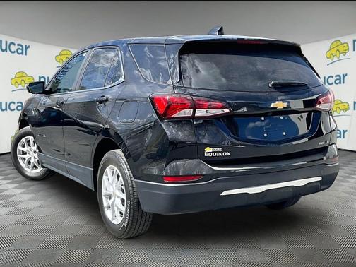Mosaic Black Metallic 2023 Chevrolet Equinox LT