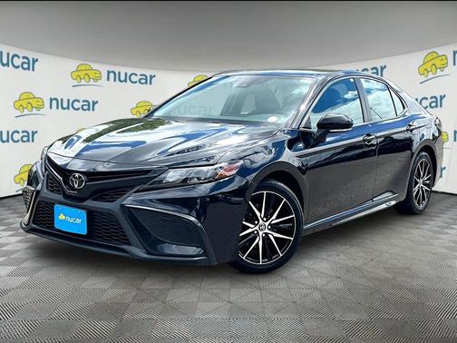 Midnight Black Metallic 2024 Toyota Camry SE