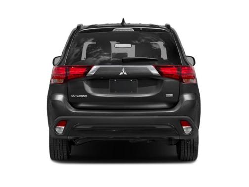 2020 Mitsubishi Outlander LE