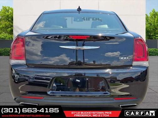 2019 Chrysler 300 S