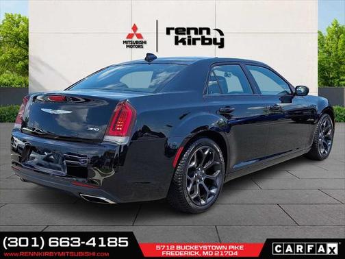 2019 Chrysler 300 S