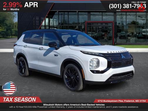 White 2025 Mitsubishi Outlander PHEV