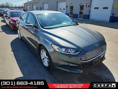 2013 Ford Fusion SE