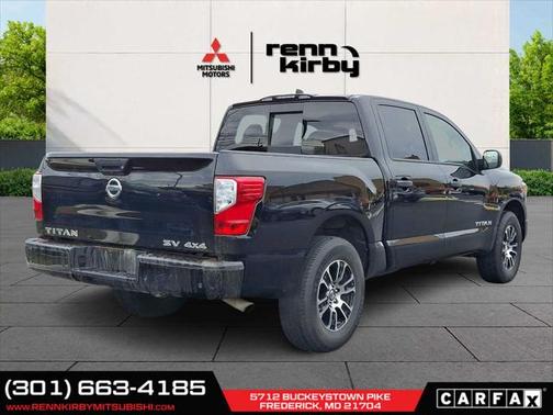 2022 Nissan Titan SV