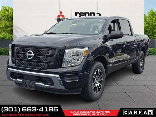 2022 Nissan Titan SV