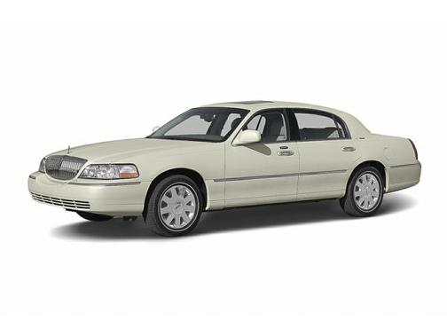 2004 Lincoln Town Car Ultimate