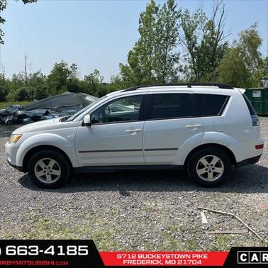 2009 Mitsubishi Outlander ES