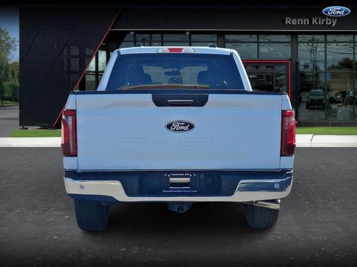 Oxford White 2024 Ford F-150 XLT