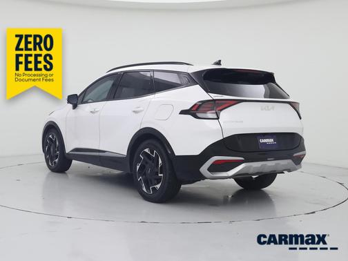 White 2023 Kia Sportage SX Prestige