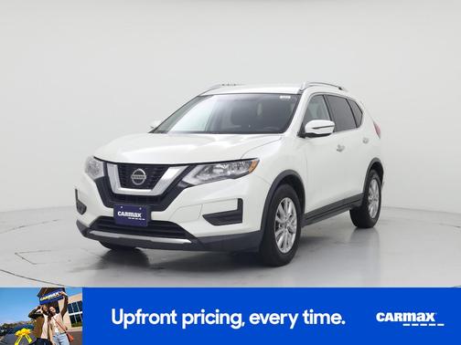 White 2018 Nissan Rogue SV