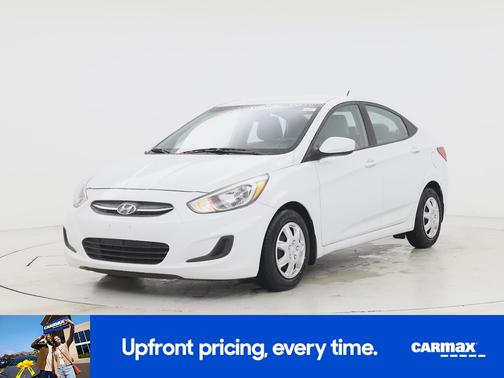 White 2017 Hyundai Accent SE