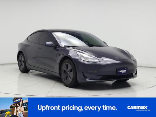 Gray 2022 Tesla Model 3 Long Range