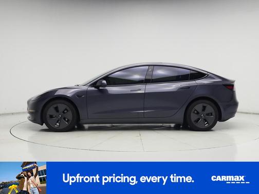 Gray 2022 Tesla Model 3 Long Range