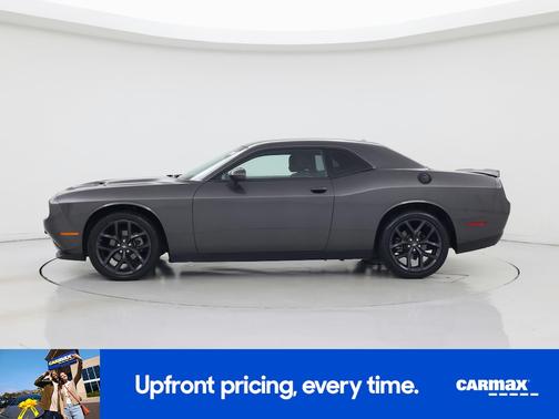 2022 Dodge Challenger SXT