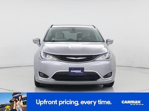 2017 Chrysler Pacifica Hybrid Touring