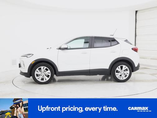 White 2025 Buick Encore GX Preferred