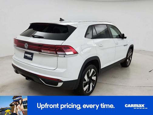 2025 Volkswagen Atlas Cross Sport SE w/Tech